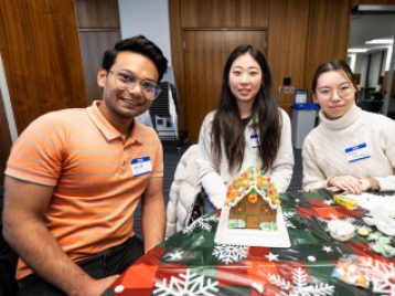 2025-12-05 Gingerbread Decorating 